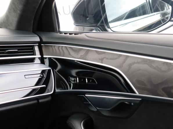 Audi A8 IV (D5) с пробегом 2021 года, цена 6 999 000 рублей, 97535 км, седан, Автокод Объявления