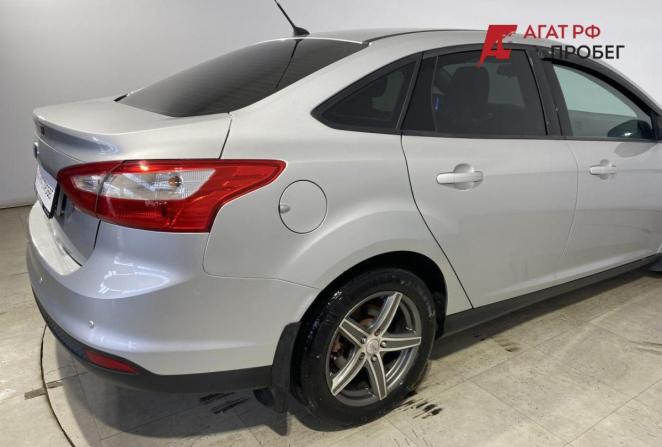 Ford Focus III с пробегом 2012 года, цена 645 000 рублей, 264536 км, седан, Автокод Объявления
