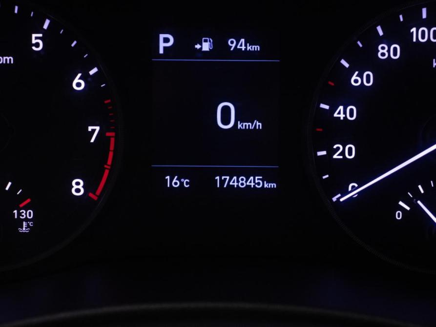 Hyundai Solaris II Москва  - изображение 12