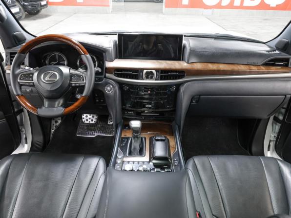 Lexus LX III Рестайлинг 2 с пробегом 2018 года, цена 9 598 000 рублей, 77408 км, внедорожник, Автокод Объявления