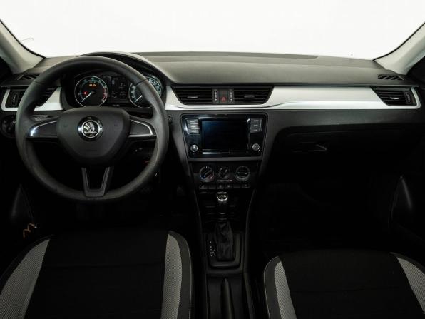 Skoda Rapid I Рестайлинг с пробегом 2019 года, цена 1 421 000 рублей, 81235 км, лифтбек, Автокод Объявления