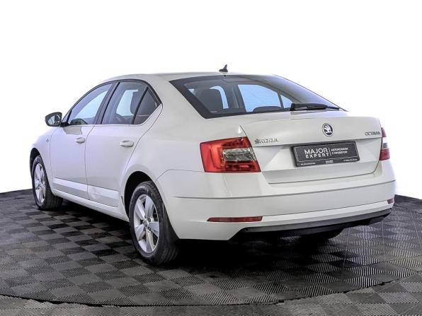Skoda Octavia III (A7) Рестайлинг с пробегом 2020 года, цена 2 110 000 рублей, 47952 км, лифтбек, Автокод Объявления