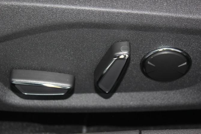 Ford Mondeo V с пробегом 2018 года, цена 1 440 000 рублей, 140481 км, универсал, Автокод Объявления