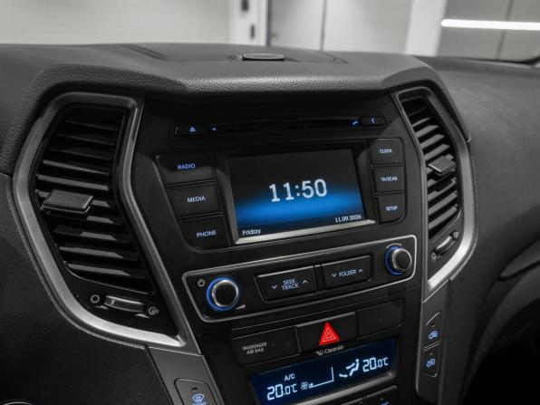 Hyundai Santa Fe III Рестайлинг с пробегом 2015 года, цена 1 980 000 рублей, 136454 км, внедорожник, Автокод Объявления