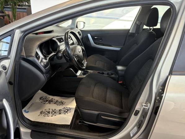 Kia Ceed II Рестайлинг с пробегом 2017 года, цена 1 289 000 рублей, 154926 км, хэтчбек, Автокод Объявления