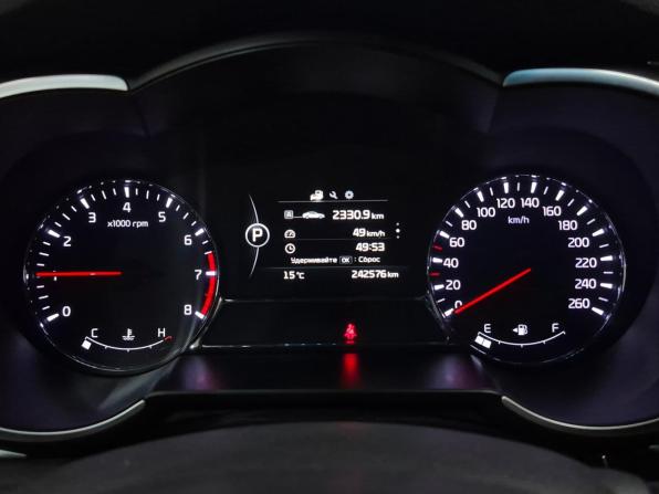 Kia Optima III Рестайлинг с пробегом 2015 года, цена 1 320 000 рублей, 242576 км, седан, Автокод Объявления