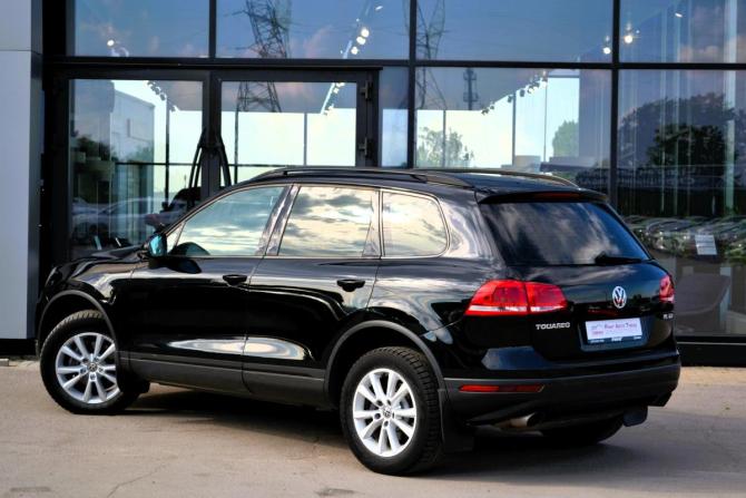 Volkswagen Touareg II Рестайлинг с пробегом 2015 года, цена 1 950 000 рублей, 272412 км, внедорожник, Автокод Объявления