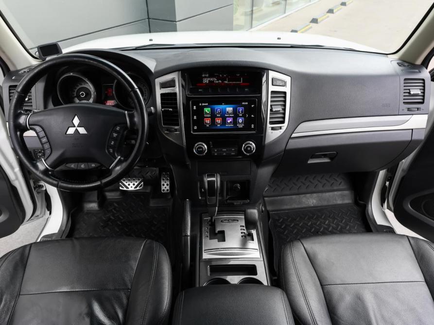 Mitsubishi Pajero IV Рестайлинг 2 Москва  - изображение 12