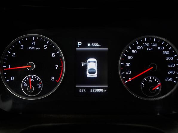 Kia K5 III с пробегом 2021 года, цена 1 590 000 рублей, 223896 км, седан, Автокод Объявления