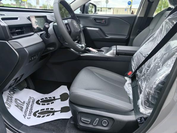 Toyota RAV4 VI (XA60) с пробегом 2026 года, цена 4 049 000 рублей, 12 км, внедорожник, Автокод Объявления