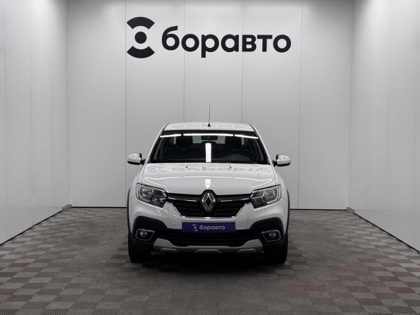 Renault Logan II Рестайлинг с пробегом 2022 года, цена 1 250 000 рублей, 57333 км, седан, Автокод Объявления