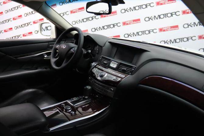 Infiniti M IV с пробегом 2013 года, цена 1 895 950 рублей, 92896 км, седан, Автокод Объявления