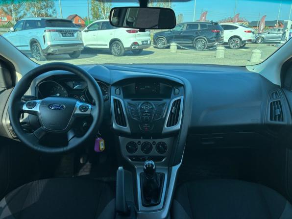 Ford Focus III с пробегом 2014 года, цена 750 000 рублей, 195130 км, хэтчбек, Автокод Объявления