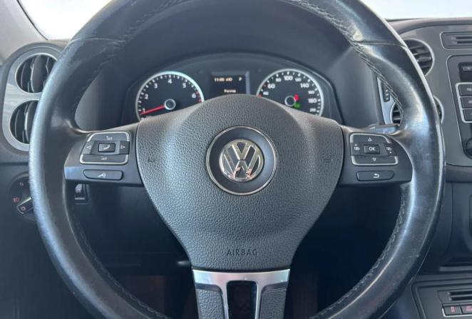 Volkswagen Tiguan I Рестайлинг с пробегом 2015 года, цена 1 545 000 рублей, 207456 км, внедорожник, Автокод Объявления