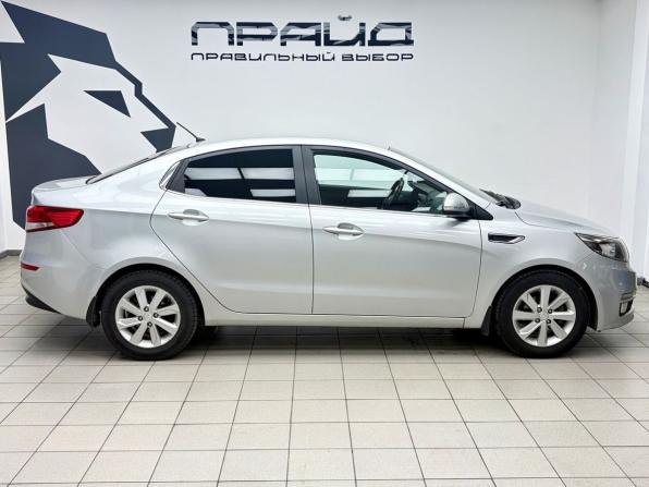 Kia Rio III Рестайлинг с пробегом 2016 года, цена 959 000 рублей, 275738 км, седан, Автокод Объявления
