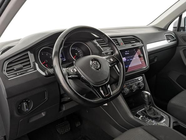 Volkswagen Tiguan II с пробегом 2019 года, цена 2 085 000 рублей, 139600 км, внедорожник, Автокод Объявления