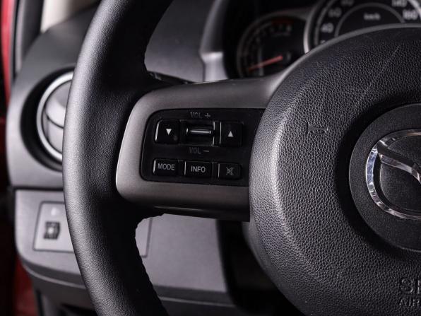 Mazda 2 II Рестайлинг (DE2) с пробегом 2012 года, цена 970 000 рублей, 100000 км, хэтчбек, Автокод Объявления