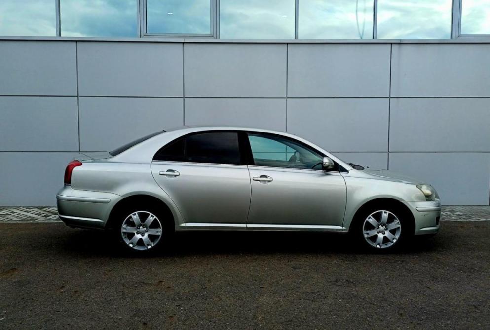 Toyota Avensis II Рестайлинг Абакан  - изображение 4