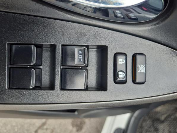 Toyota RAV4 III (XA30) Рестайлинг с пробегом 2012 года, цена 1 697 000 рублей, 93128 км, внедорожник, Автокод Объявления