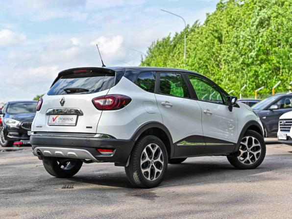 Renault Kaptur I с пробегом 2017 года, цена 1 199 000 рублей, 207612 км, внедорожник, Автокод Объявления
