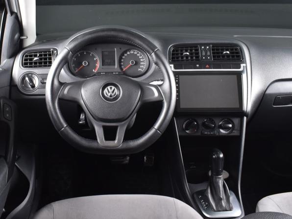 Volkswagen Polo V Рестайлинг с пробегом 2020 года, цена 760 995 рублей, 335087 км, седан, Автокод Объявления