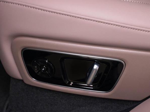 Li Auto (Lixiang) L7 I Рестайлинг с пробегом 2025 года, цена 8 450 000 рублей, 50 км, внедорожник, Автокод Объявления