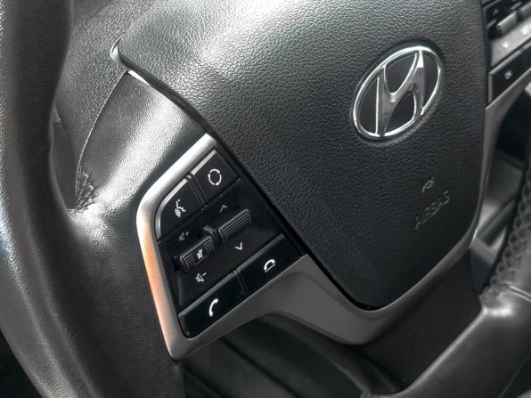 Hyundai Solaris II Рестайлинг с пробегом 2021 года, цена 1 889 900 рублей, 67000 км, седан, Автокод Объявления