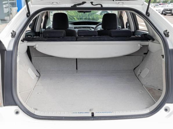 Toyota Prius III Рестайлинг (XW30) с пробегом 2012 года, цена 1 239 000 рублей, 175854 км, лифтбек, Автокод Объявления