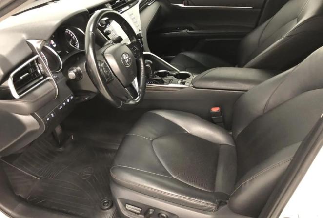 Toyota Camry VII (XV50) Рестайлинг 2 с пробегом 2018 года, цена 2 800 000 рублей, 130913 км, седан, Автокод Объявления