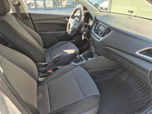 Hyundai Solaris II с пробегом 2019 года, цена 1 399 000 рублей, 53137 км, седан, Автокод Объявления