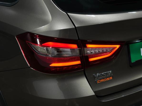 Lada (ВАЗ) Vesta I Рестайлинг (NG) с пробегом 2025 года, цена 1 780 000 рублей, 6896 км, универсал, Автокод Объявления