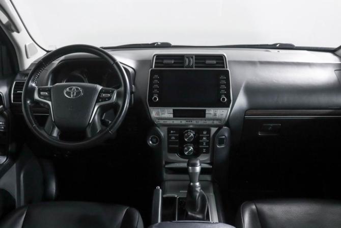 Toyota Land Cruiser Prado 150 Series Рестайлинг 3 с пробегом 2021 года, цена 5 880 000 рублей, 120000 км, внедорожник, Автокод Объявления