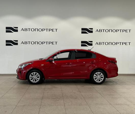 Kia Rio IV Рестайлинг с пробегом 2021 года, цена 1 599 000 рублей, 68735 км, седан, Автокод Объявления