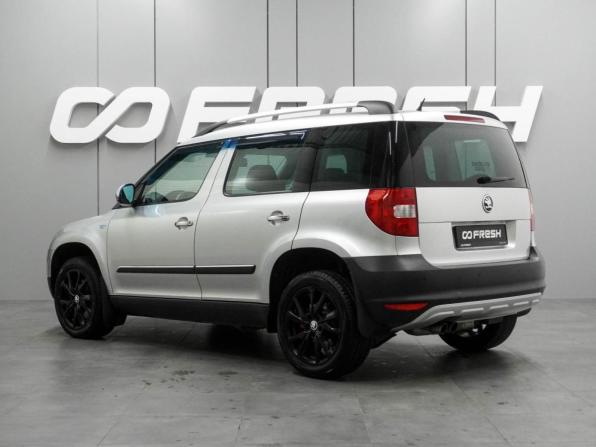 Skoda Yeti I Рестайлинг с пробегом 2013 года, цена 999 000 рублей, 227523 км, внедорожник, Автокод Объявления