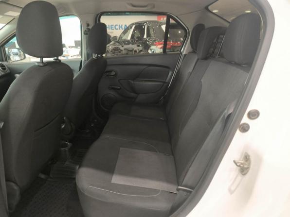 Renault Logan II Рестайлинг с пробегом 2019 года, цена 899 000 рублей, 183290 км, седан, Автокод Объявления