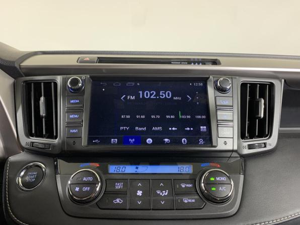 Toyota RAV4 IV (XA40) Рестайлинг с пробегом 2016 года, цена 2 950 000 рублей, 74324 км, внедорожник, Автокод Объявления