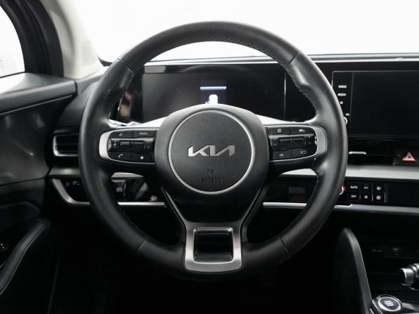 Kia Sportage V с пробегом 2023 года, цена 3 170 000 рублей, 71000 км, внедорожник, Автокод Объявления
