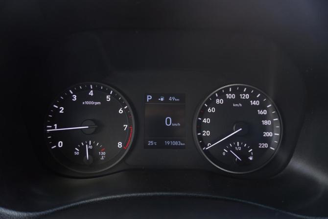 Hyundai Solaris II с пробегом 2018 года, цена 1 169 000 рублей, 191082 км, седан, Автокод Объявления