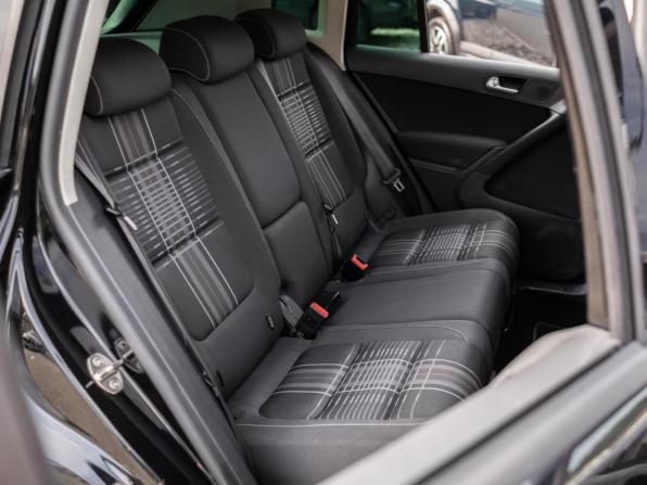 Volkswagen Tiguan I Рестайлинг с пробегом 2015 года, цена 1 349 000 рублей, 190043 км, внедорожник, Автокод Объявления