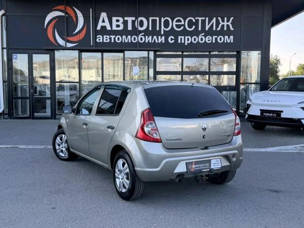 Renault Sandero I с пробегом 2014 года, цена 647 000 рублей, 176137 км, хэтчбек, Автокод Объявления