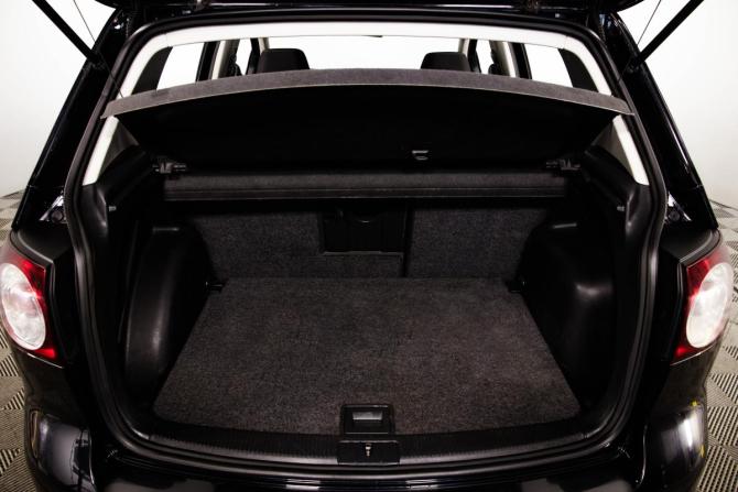 Volkswagen Golf V с пробегом 2012 года, цена 749 000 рублей, 174916 км, универсал, Автокод Объявления