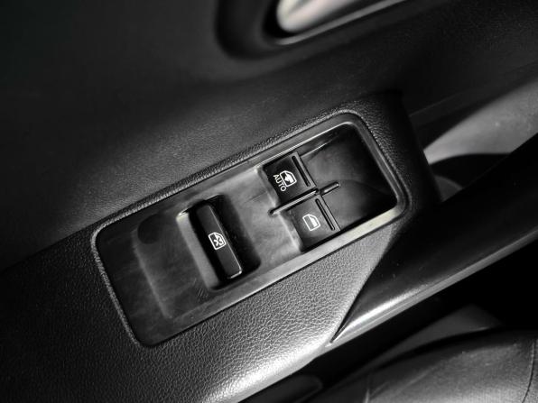 Volkswagen Polo V с пробегом 2011 года, цена 575 000 рублей, 220772 км, седан, Автокод Объявления