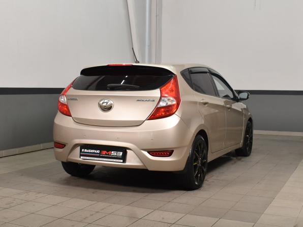 Hyundai Solaris I с пробегом 2012 года, цена 649 999 рублей, 266515 км, хэтчбек, Автокод Объявления