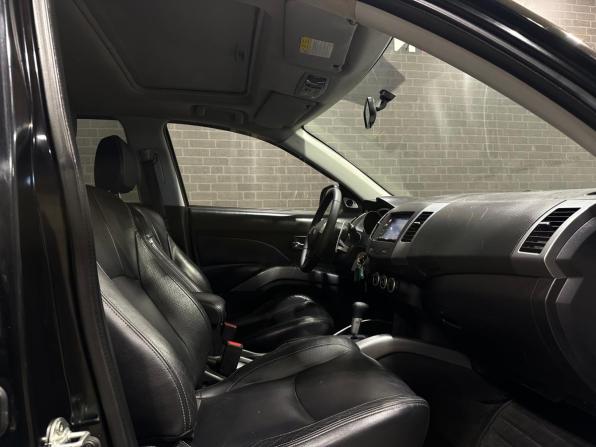 Mitsubishi Outlander II с пробегом 2007 года, цена 980 000 рублей, 255831 км, внедорожник, Автокод Объявления