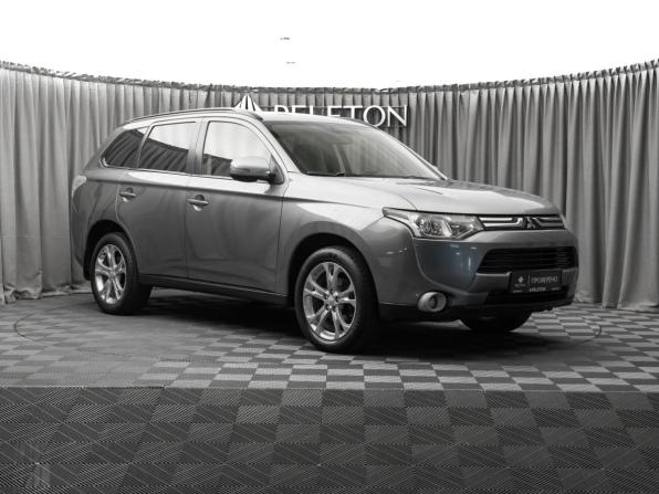 Mitsubishi Outlander III с пробегом 2012 года, цена 1 395 000 рублей, 158867 км, внедорожник, Автокод Объявления