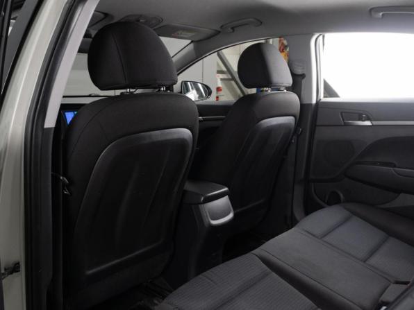 Hyundai Elantra VI (AD) с пробегом 2018 года, цена 1 249 000 рублей, 181290 км, седан, Автокод Объявления