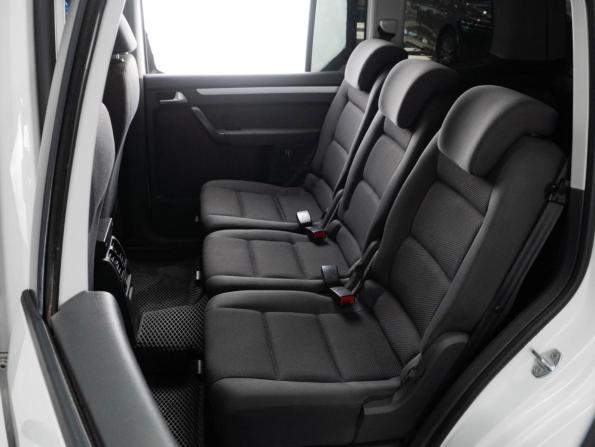 Volkswagen Touran I Рестайлинг 2 с пробегом 2012 года, цена 799 000 рублей, 266935 км, компактвэн, Автокод Объявления