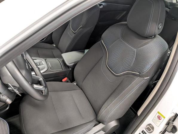 Haval Jolion I с пробегом 2023 года, цена 1 775 000 рублей, 28342 км, внедорожник, Автокод Объявления