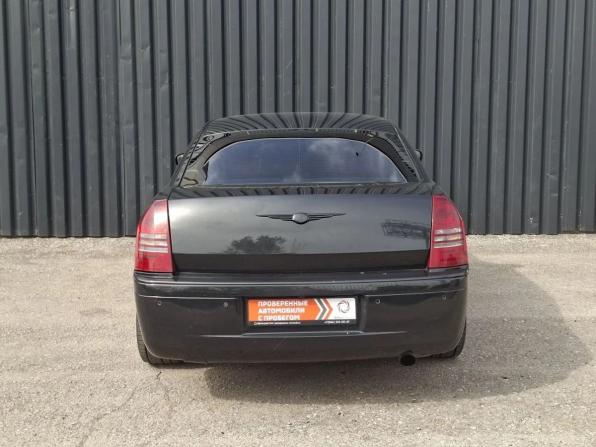 Chrysler 300C I с пробегом 2005 года, цена 750 000 рублей, 370000 км, седан, Автокод Объявления