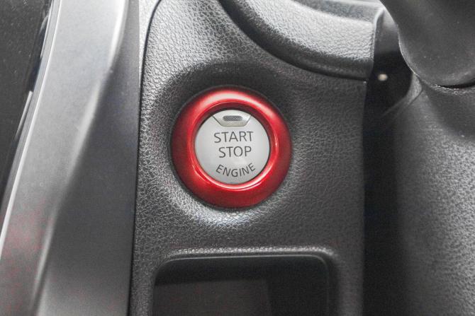 Nissan Note II с пробегом 2015 года, цена 979 000 рублей, 165000 км, хэтчбек, Автокод Объявления